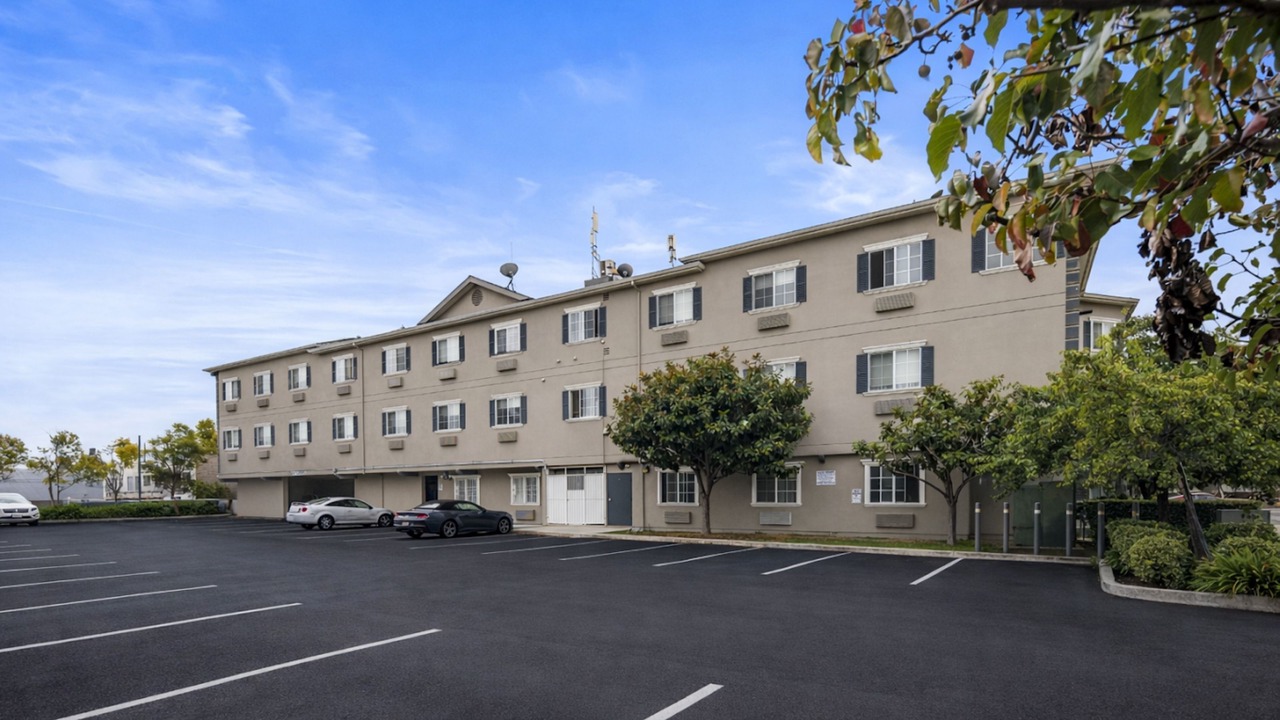 Photo of Others in San Bruno