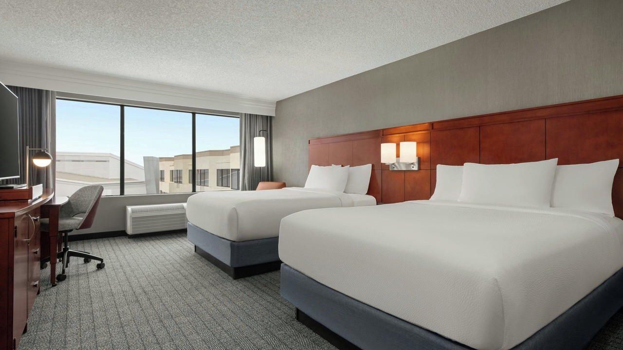 Photo of Bedroom in Fisherman's Wharf