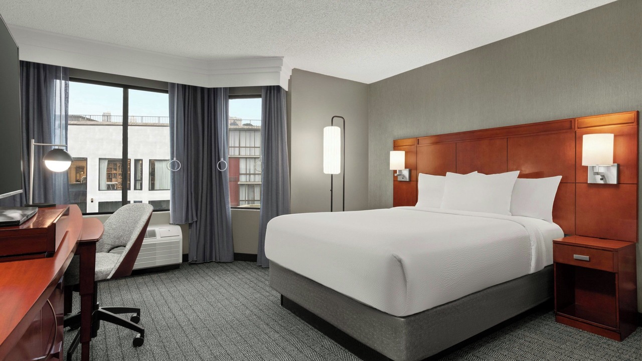 Photo of Bedroom in Fisherman's Wharf