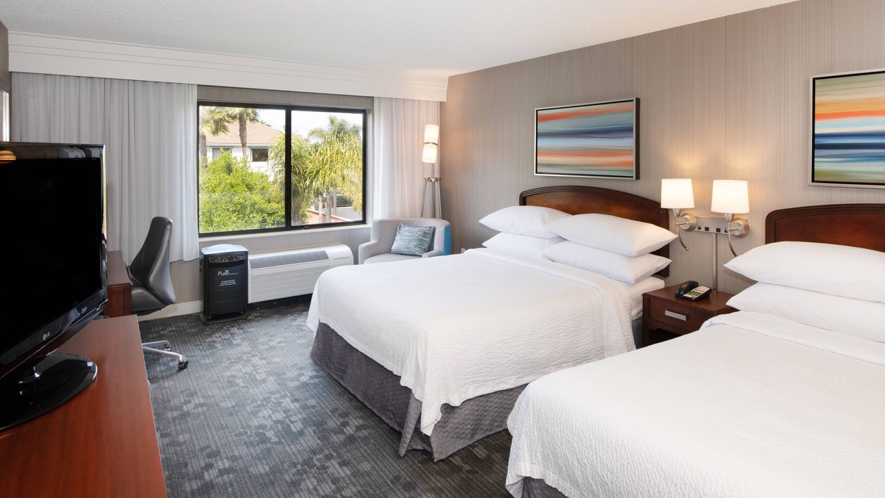 Photo of Bedroom in Oakland