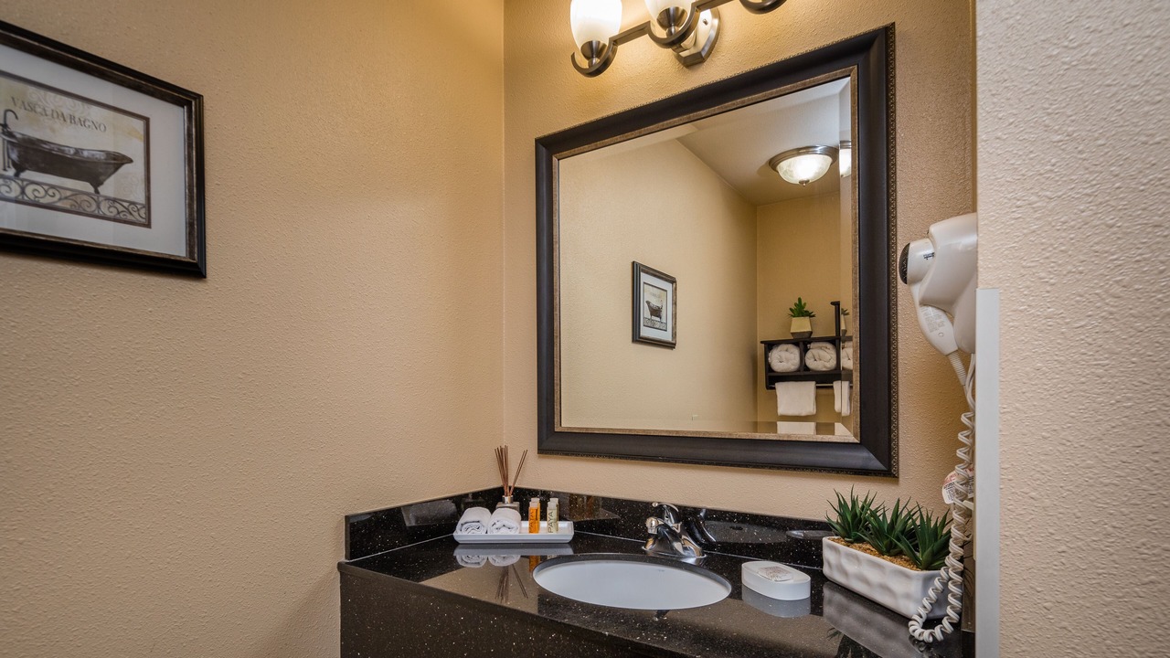 Photo of Bedroom in Downtown Monterey