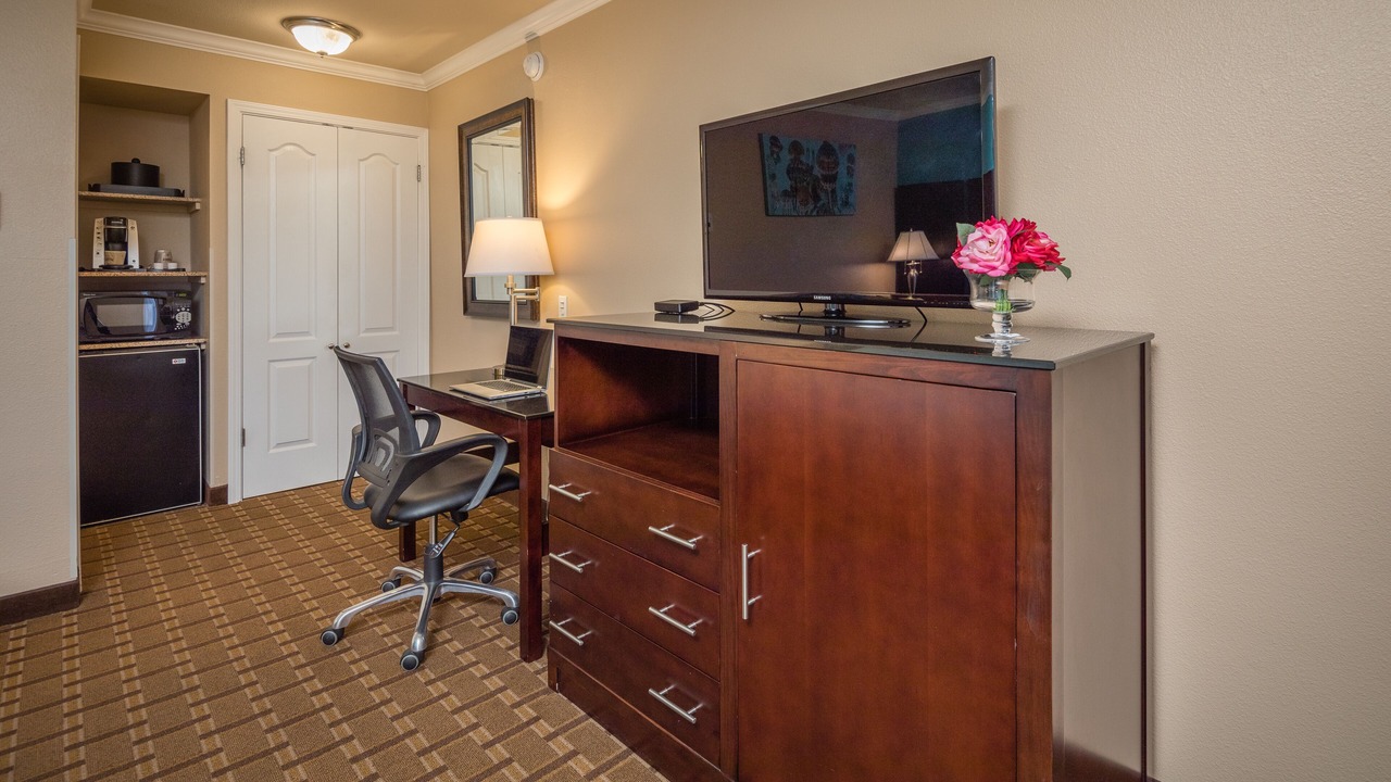 Photo of Bedroom in Downtown Monterey
