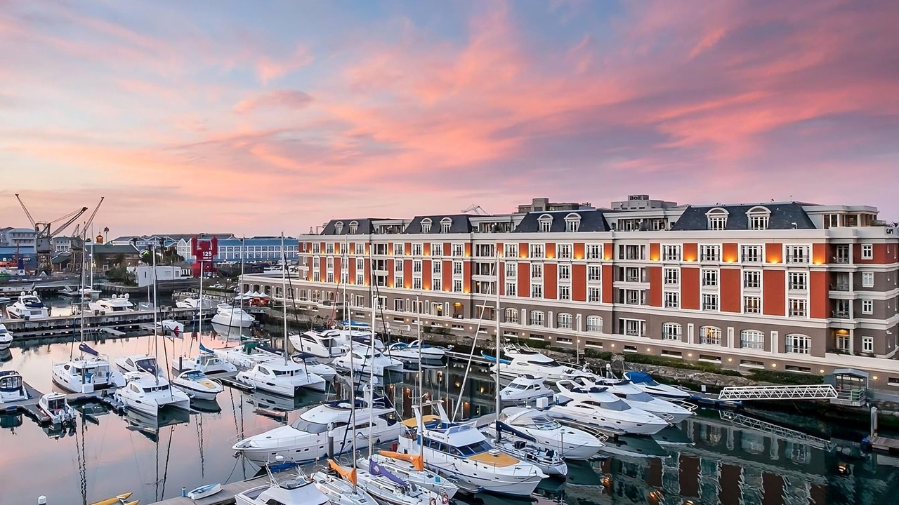 Photo of Outdoor in Victoria and Alfred Waterfront