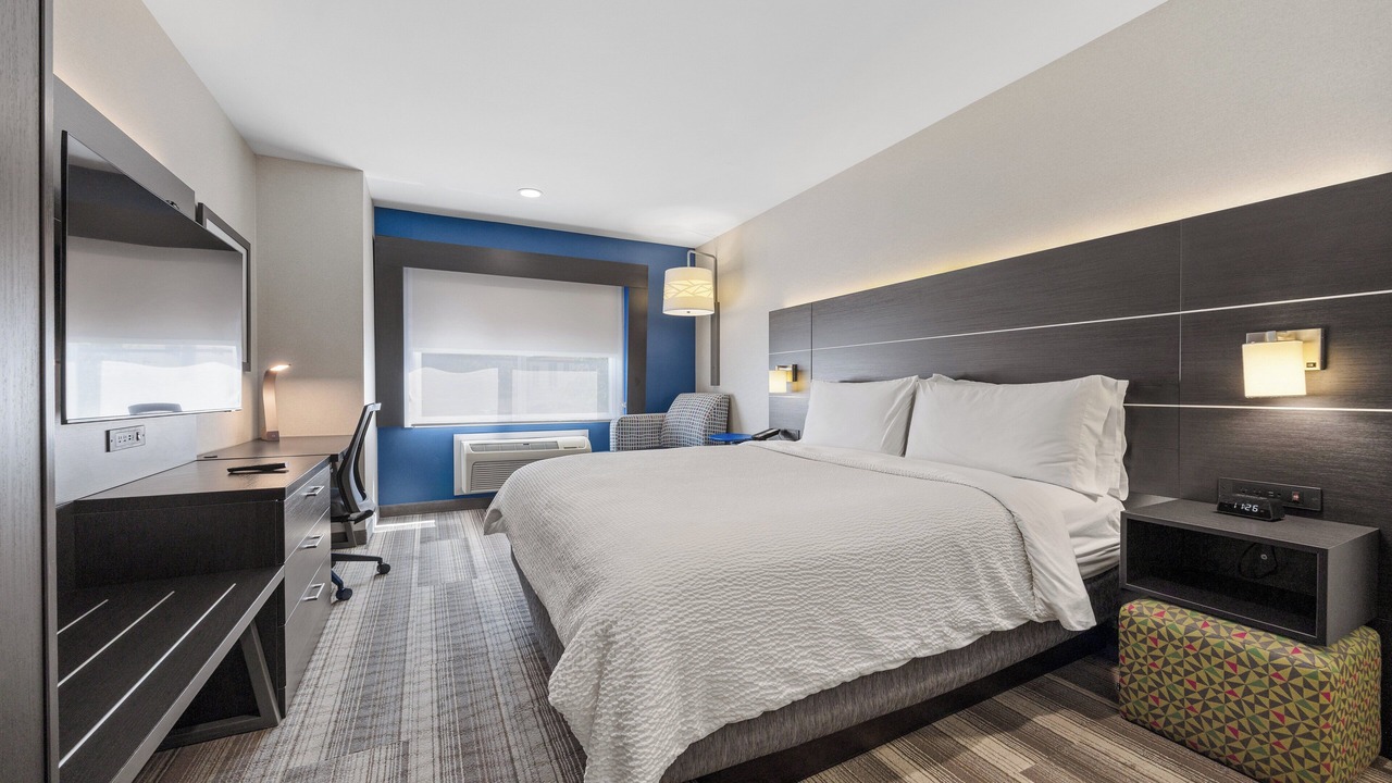 Photo of Bedroom in Sunnyvale West