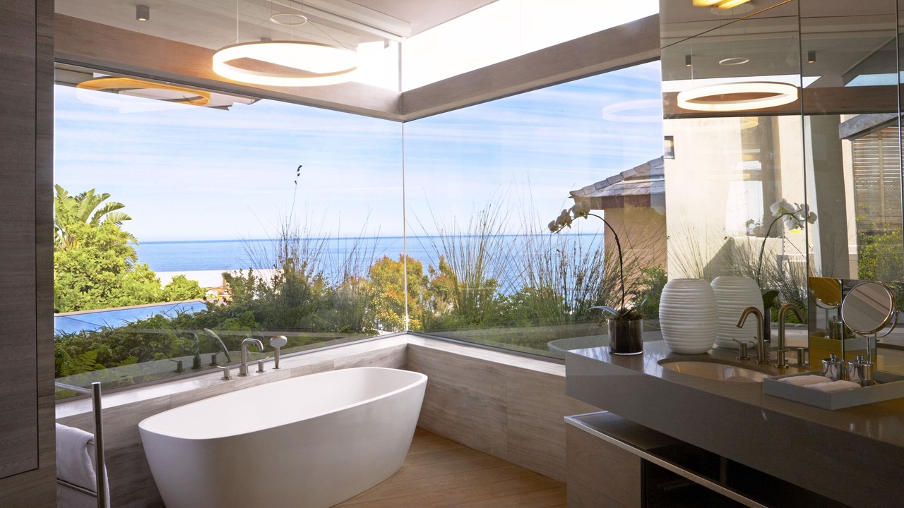 Photo of Bathroom in Bantry Bay