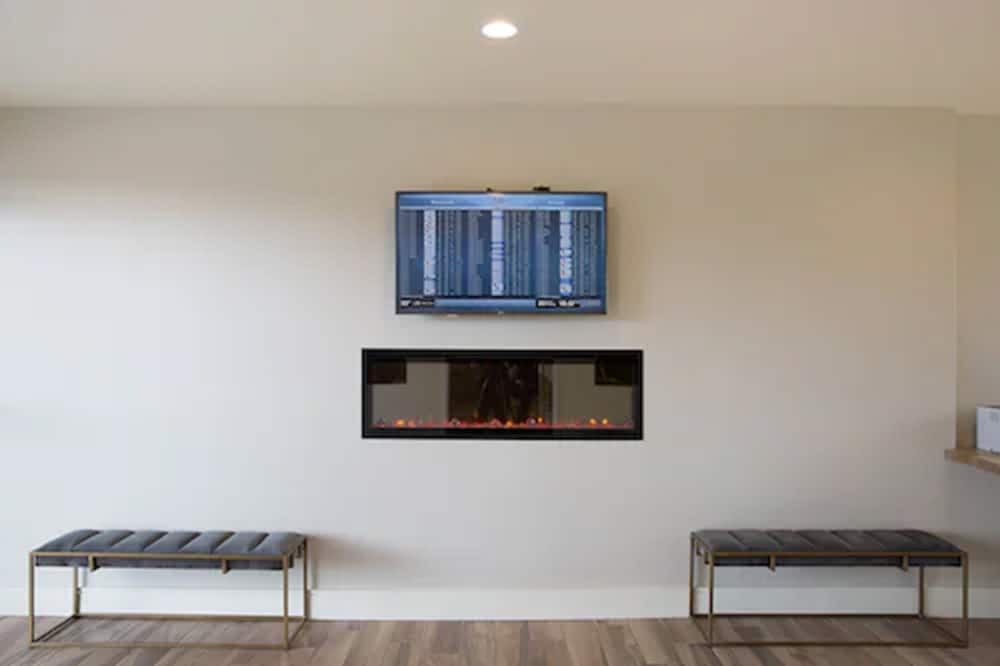 Photo of Livingroom in The East Side