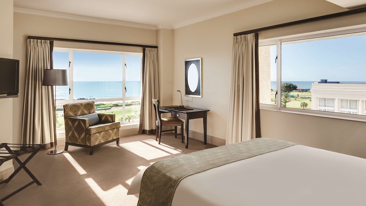 Photo of Bedroom in Pollok Beach