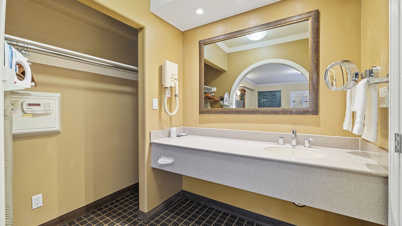 Photo of Bedroom in Little Saigon