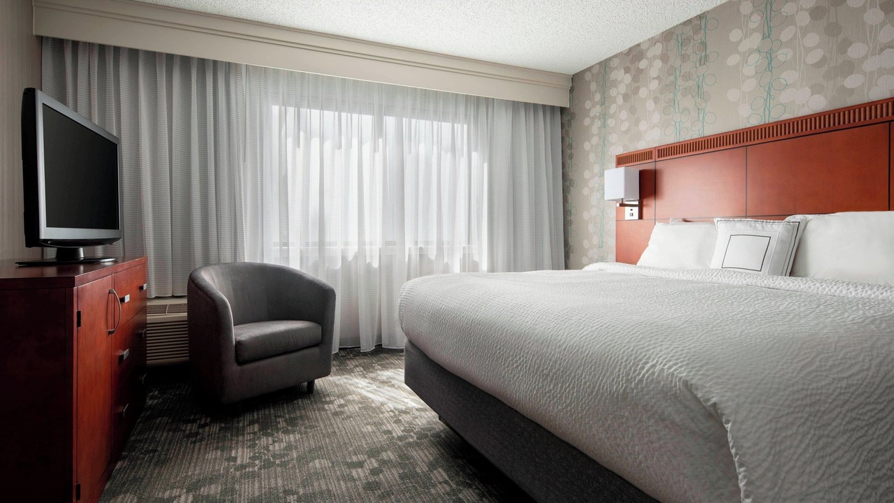 Photo of Bedroom in San Bruno