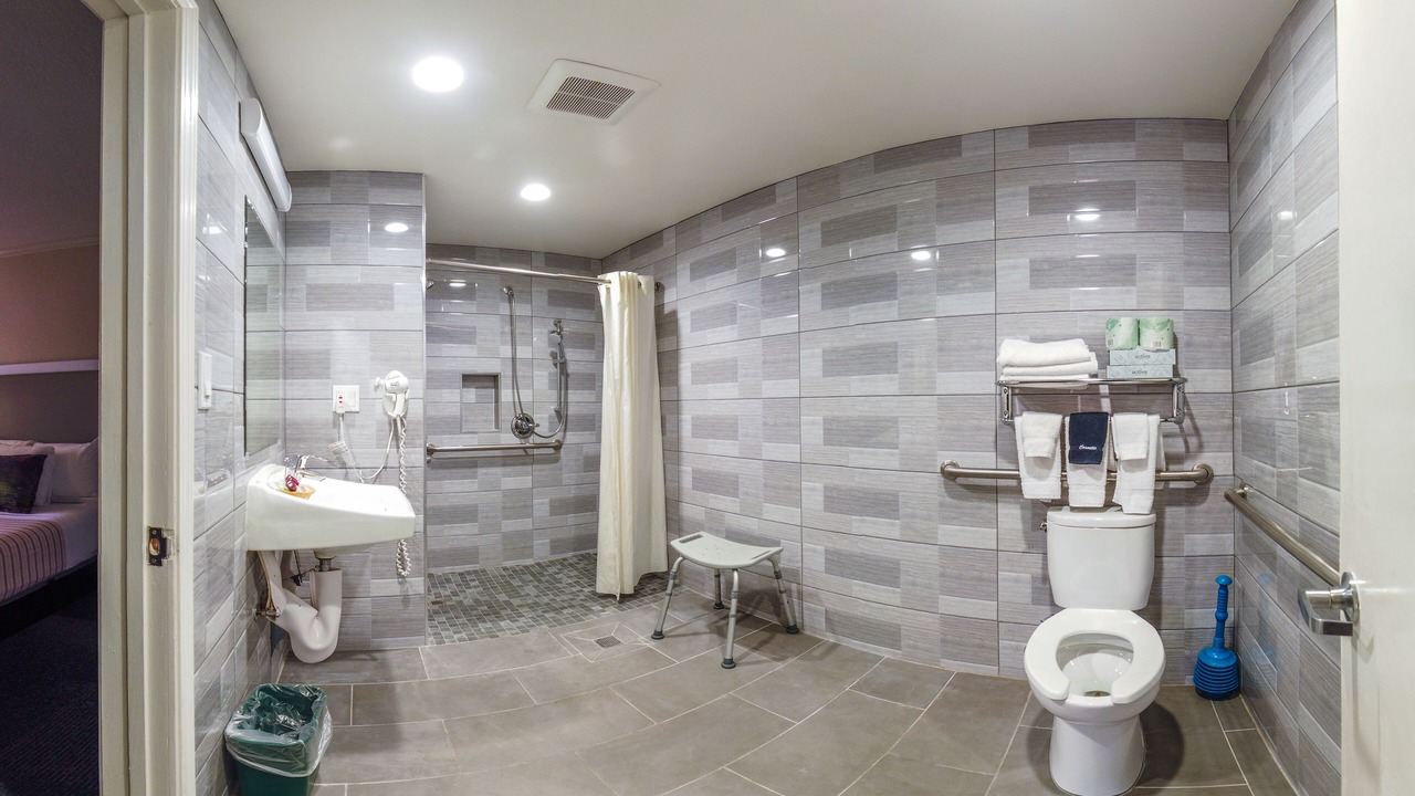 Photo of Bathroom in Marina District