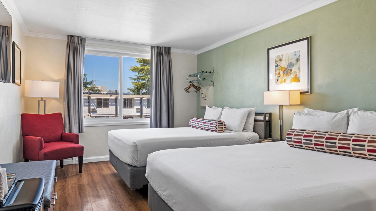 Photo of Bedroom in Oakland