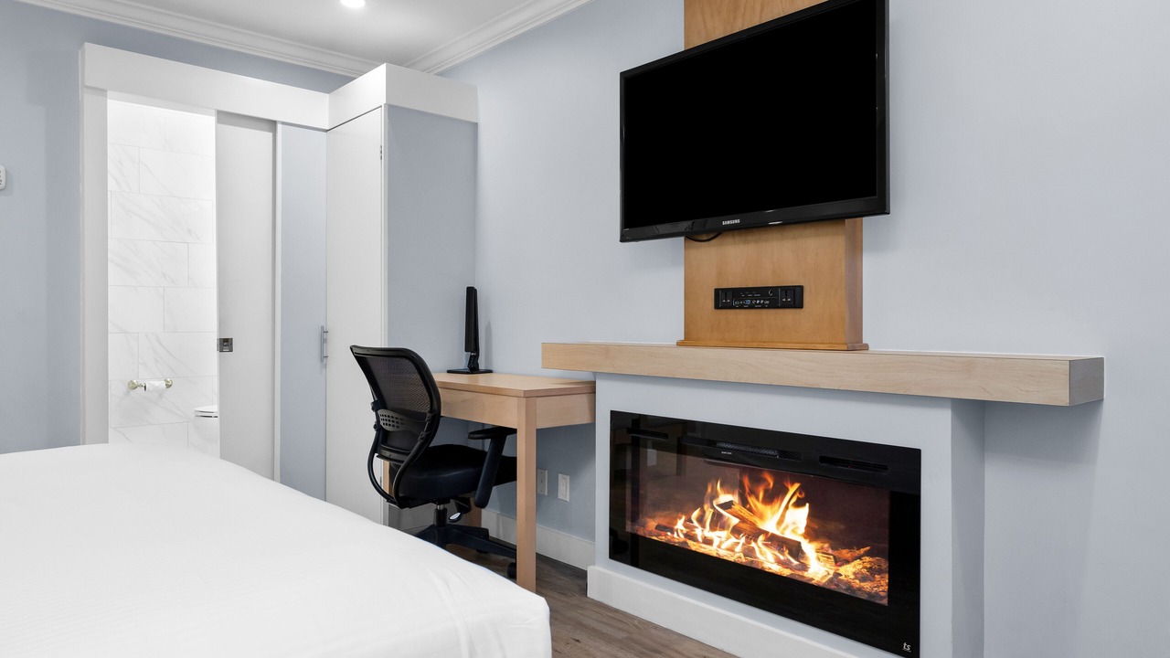 Photo of Bedroom in Millbrae
