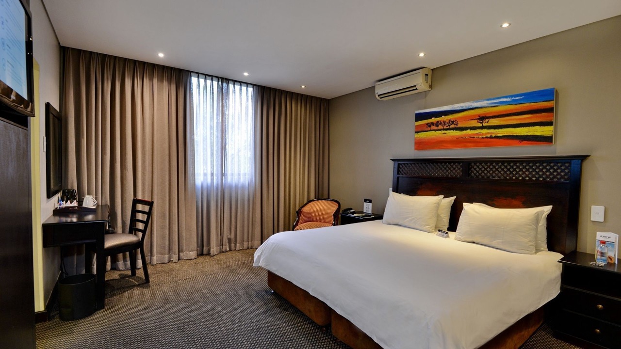 Photo of Bedroom in Emalahleni