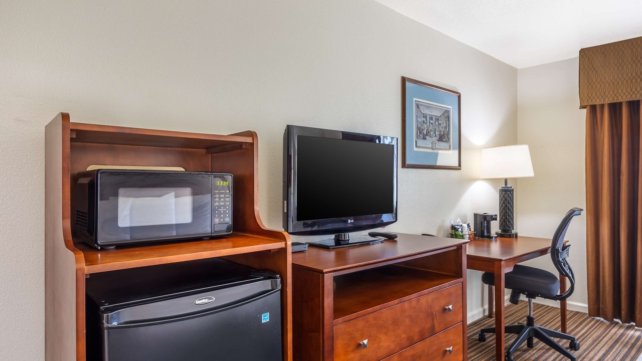 Photo of Bedroom in Southwestern Sacramento