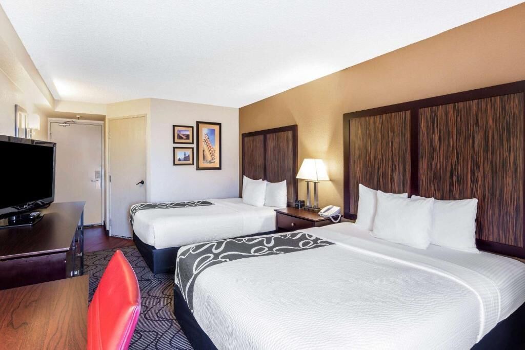 Photo of Bedroom in Oakland
