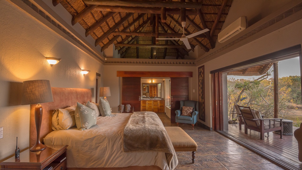 Photo of Bedroom in Thorny Bush Game Reserve