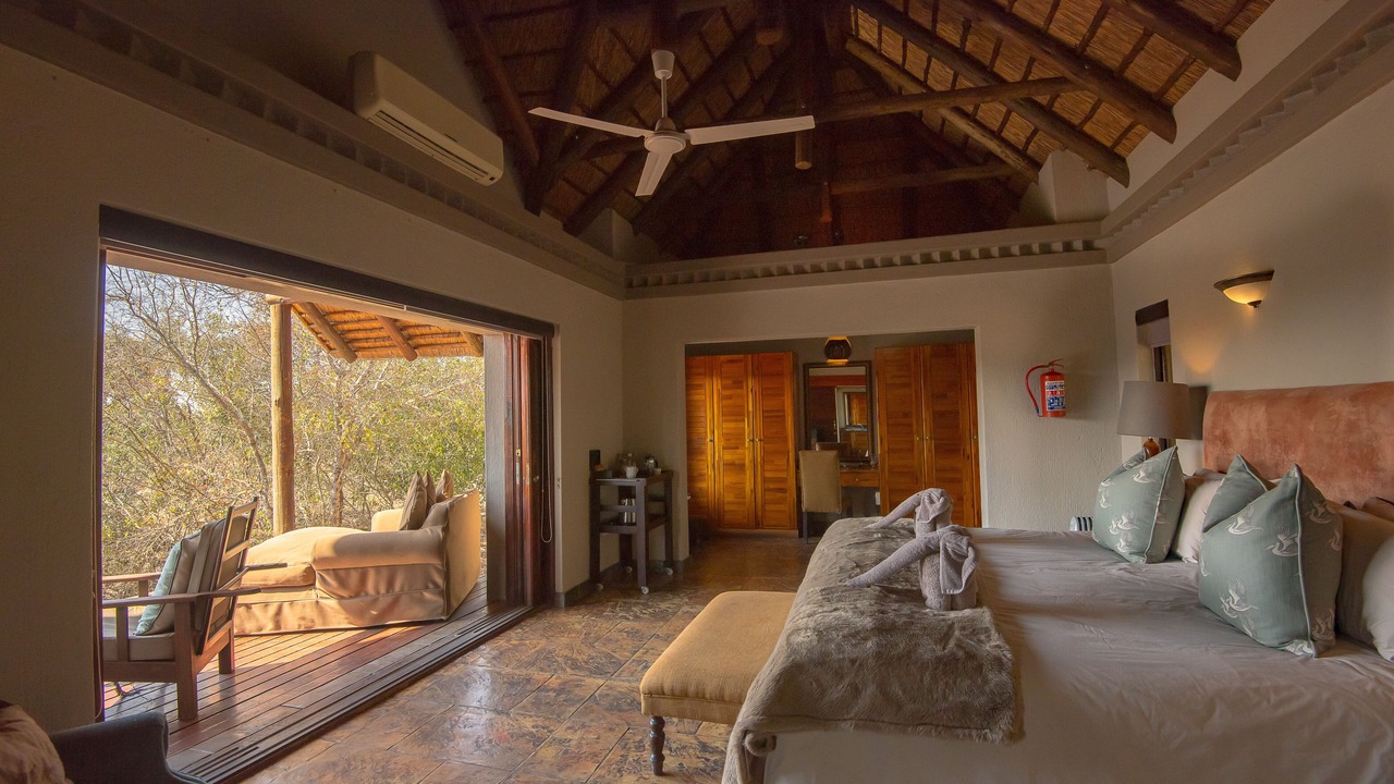 Photo of Livingroom in Thorny Bush Game Reserve