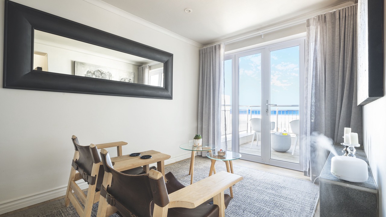 Photo of Patio Balcony in Wilderness Beach