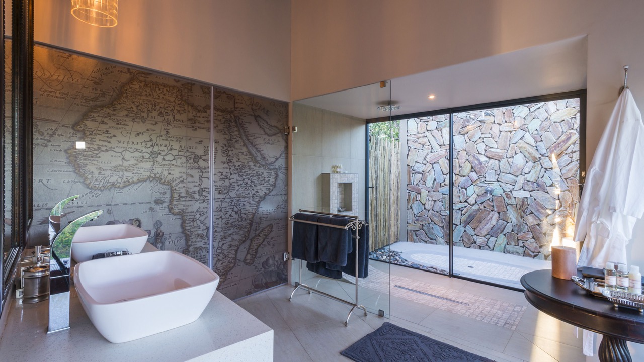 Photo of Bathroom in Thorny Bush Game Reserve
