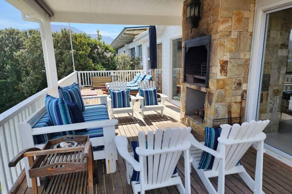 Photo of Outdoor in Pringle Bay