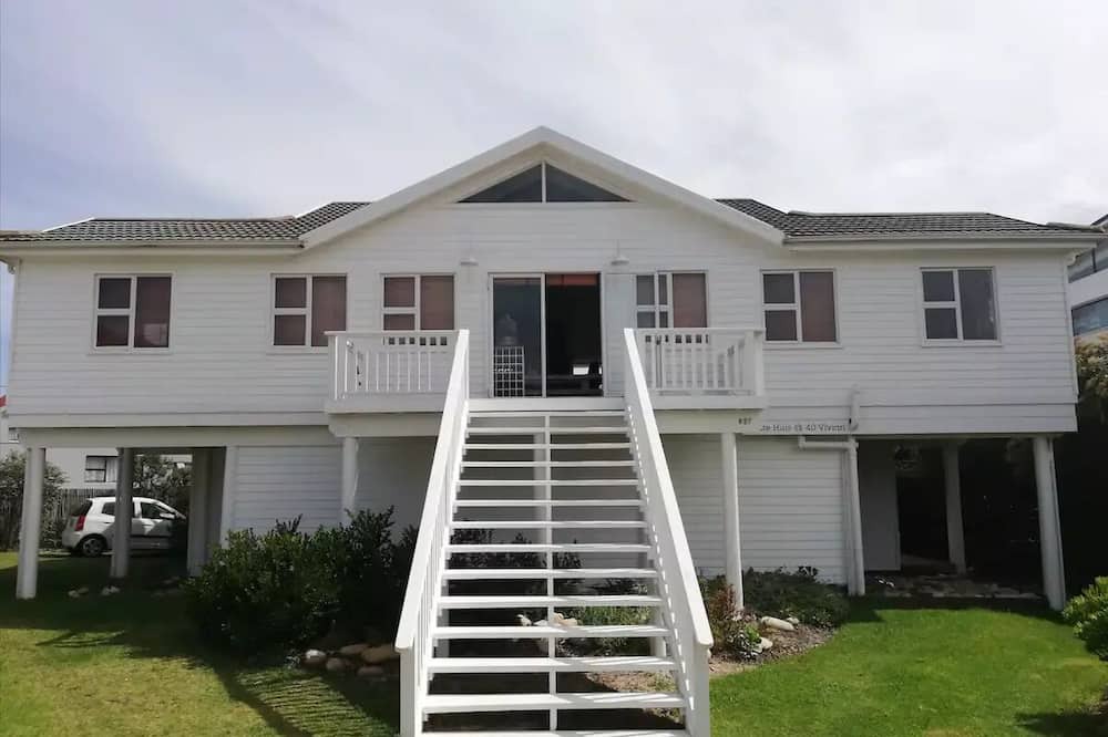 Photo of Outdoor in Pringle Bay