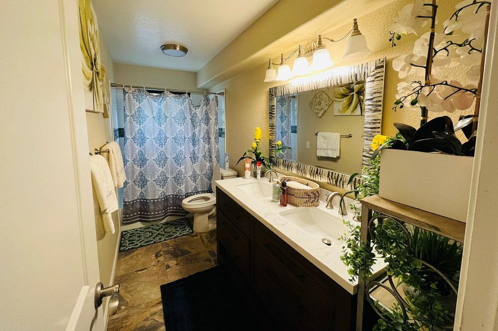 Photo of Bathroom in Orangevale