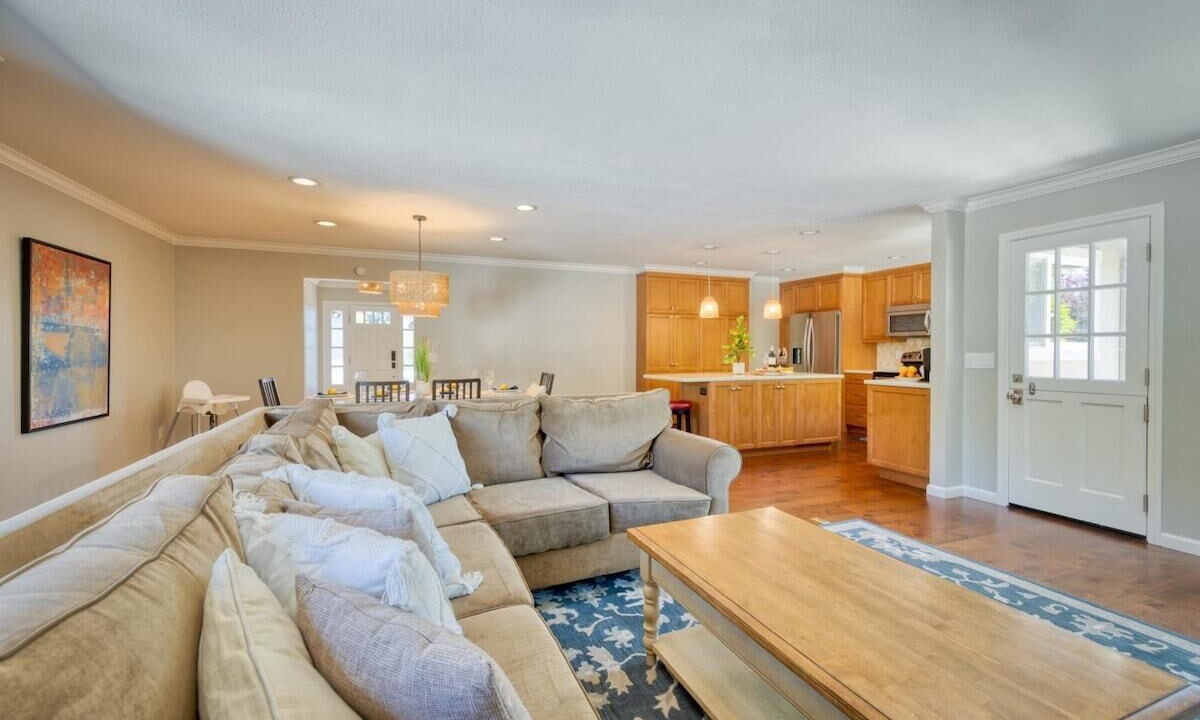 Photo of Livingroom in Santa Rosa