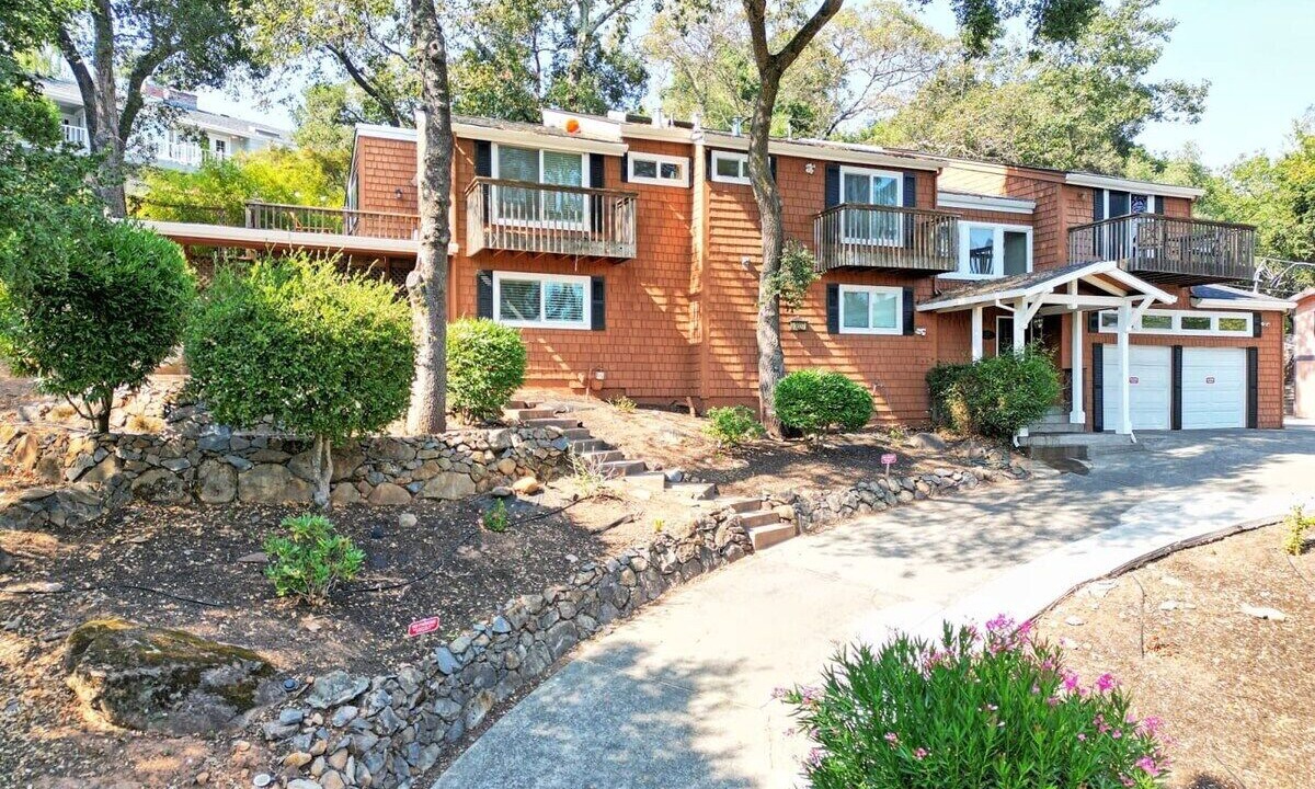Photo of Outdoor in Montgomery Village