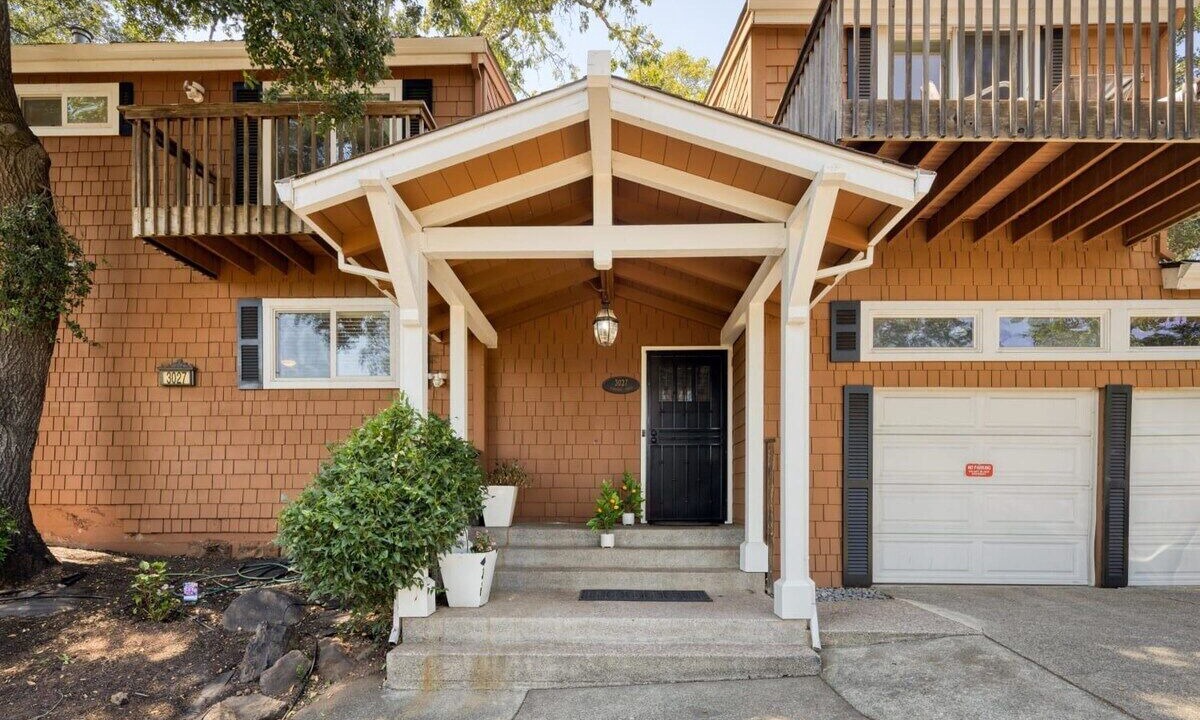 Photo of Outdoor in Montgomery Village