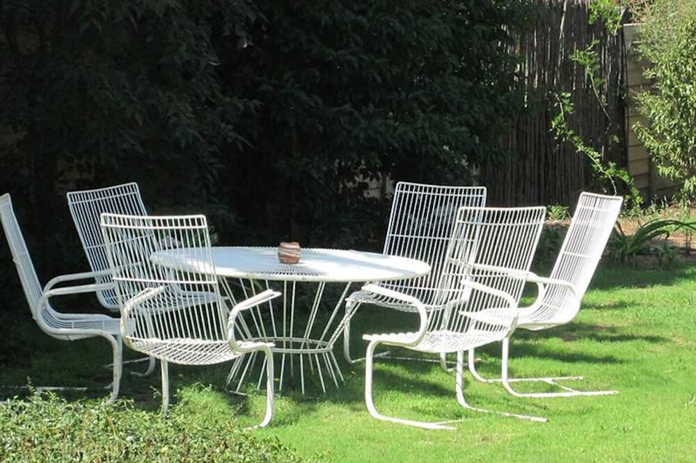 Photo of Outdoor in Bayswater