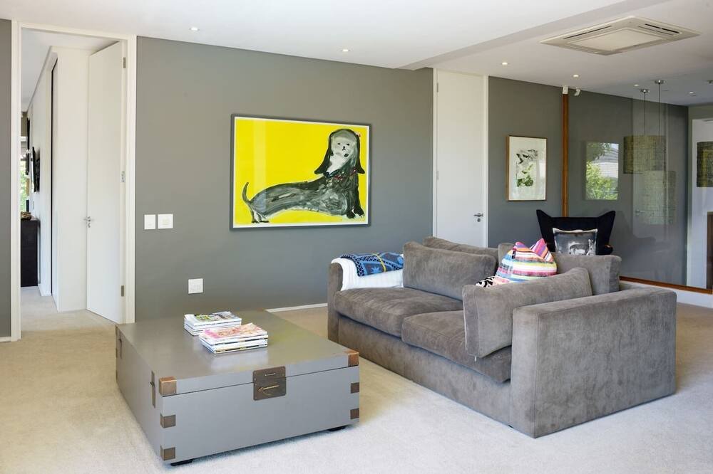 Photo of Livingroom in Fresnaye