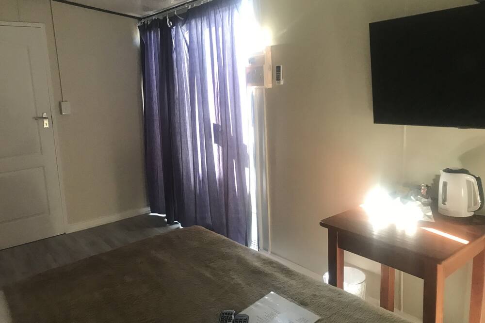 Photo of Bedroom in George