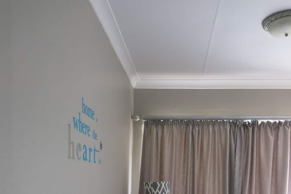 Photo of Bedroom in Bloemfontein