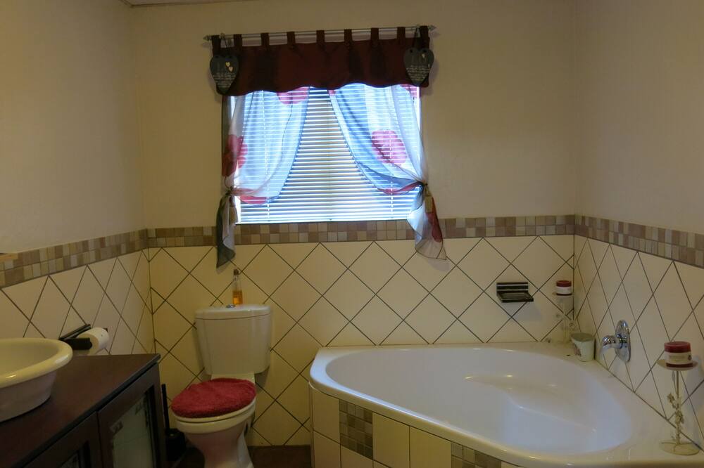 Photo of Bathroom in Bloemfontein