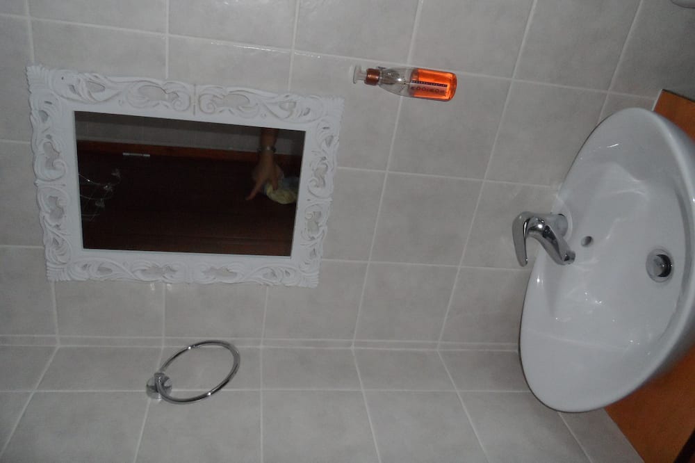 Photo of Bathroom in Bloemfontein