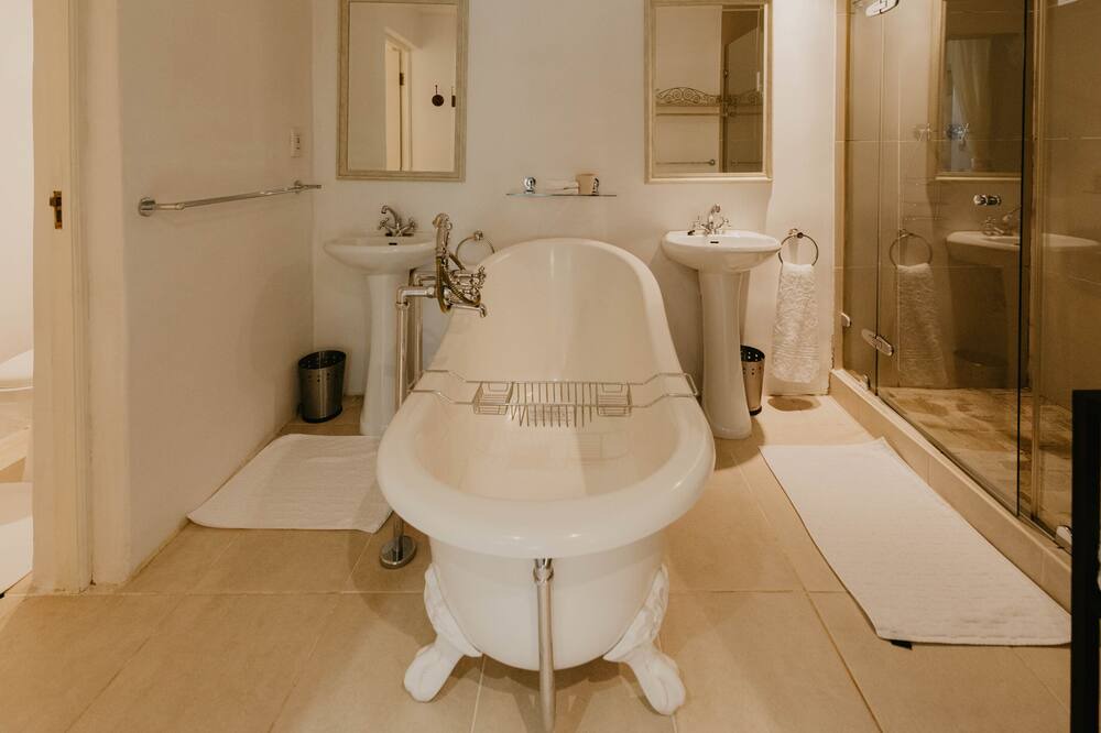 Photo of Bathroom in Riebeeck West