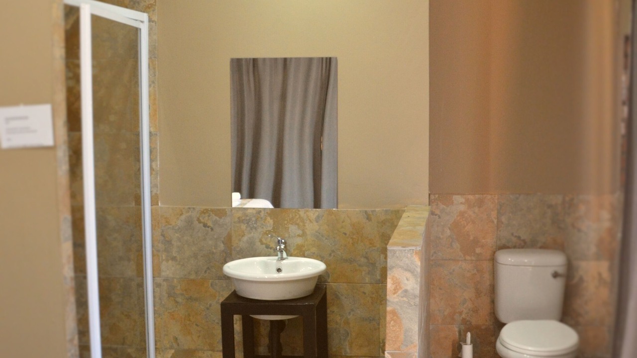 Photo of Bathroom in Aliwal North