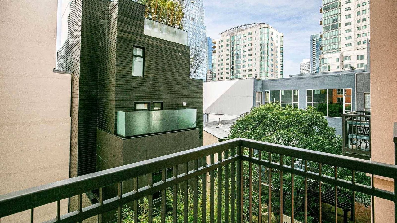 Photo of Outdoor in Rincon Hill