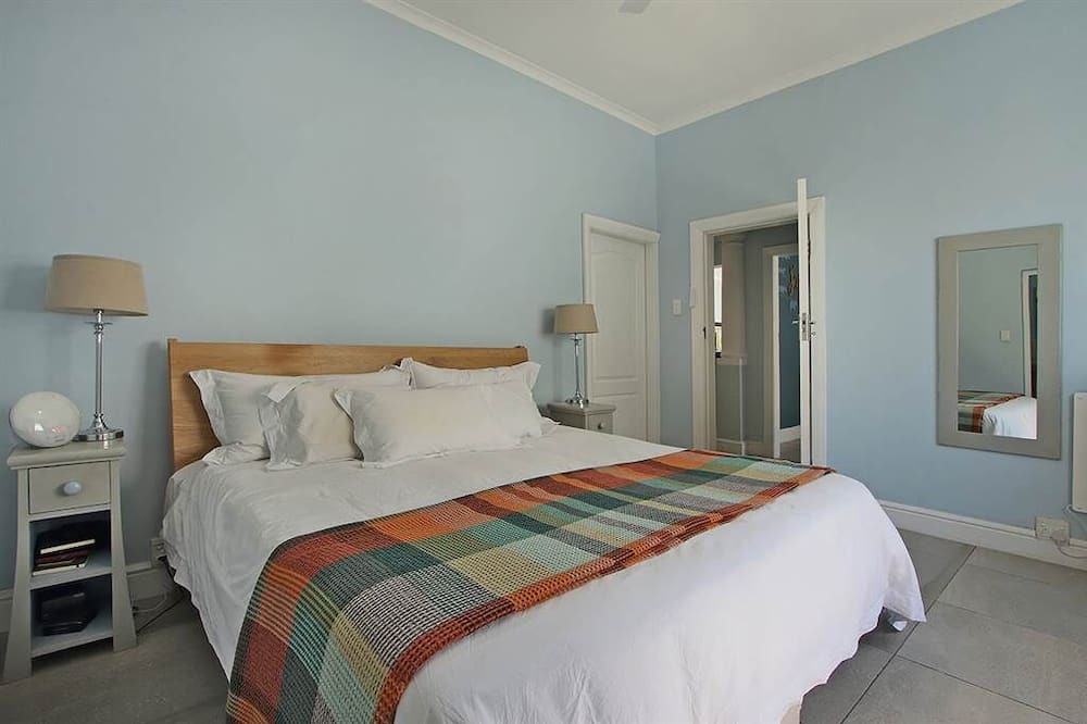 Photo of Bedroom in Claremont