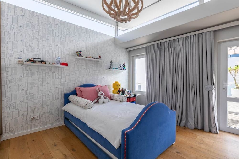 Photo of Bedroom in Newlands