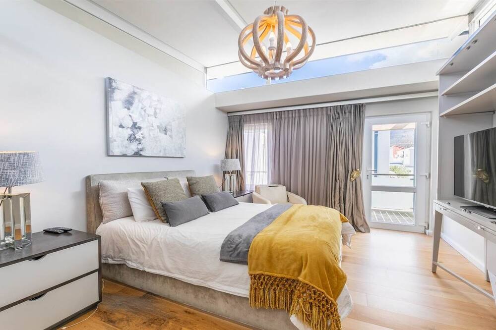 Photo of Bedroom in Newlands