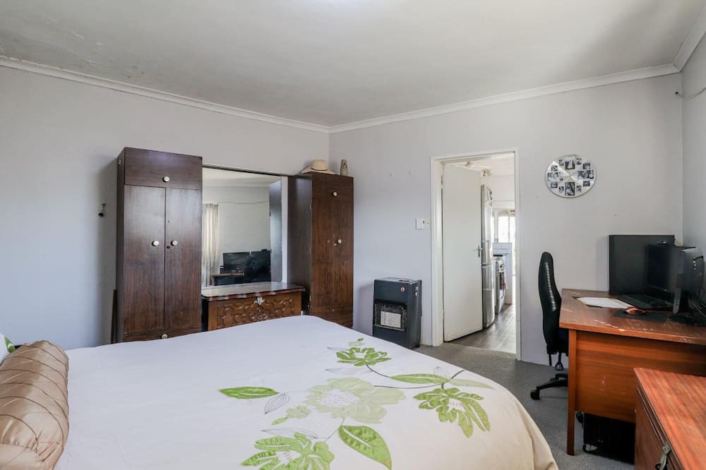 Photo of Bedroom in Durbanville