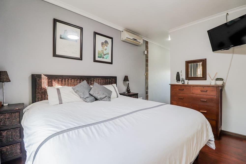 Photo of Bedroom in Durbanville