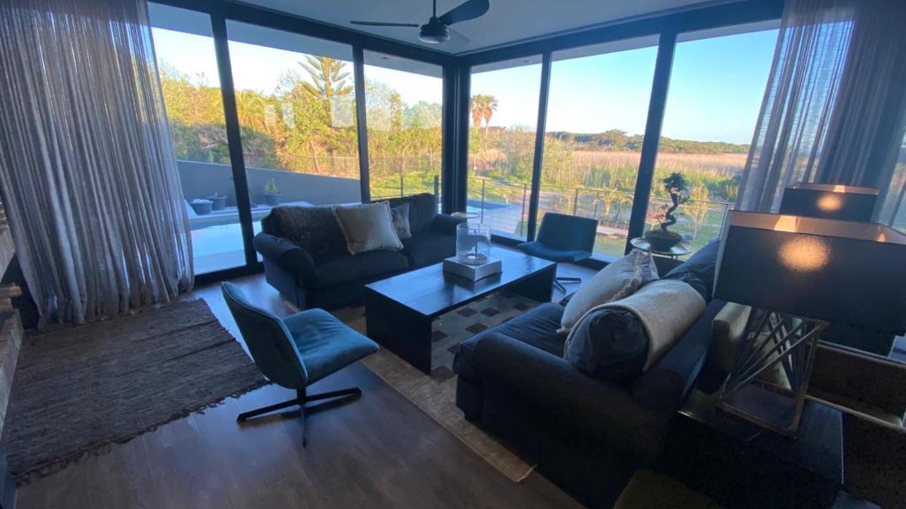 Photo of Livingroom in Onrus