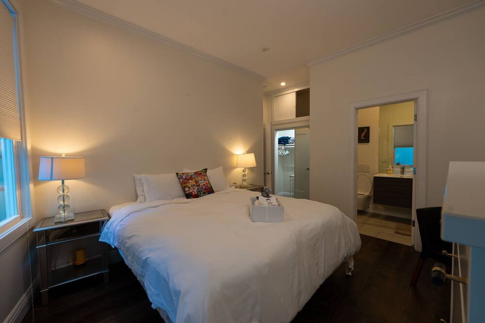 Photo of Bedroom in Mission District