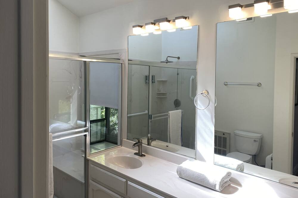 Photo of Bathroom in Lafayette