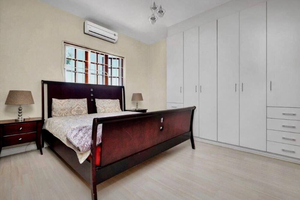 Photo of Bedroom in Greater Johannesburg Metropolitan Area