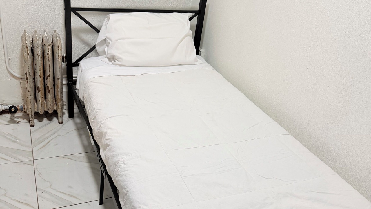 Photo of Bedroom in Tenderloin