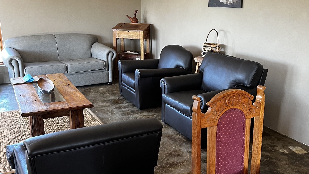 Photo of Bedroom in Oudtshoorn