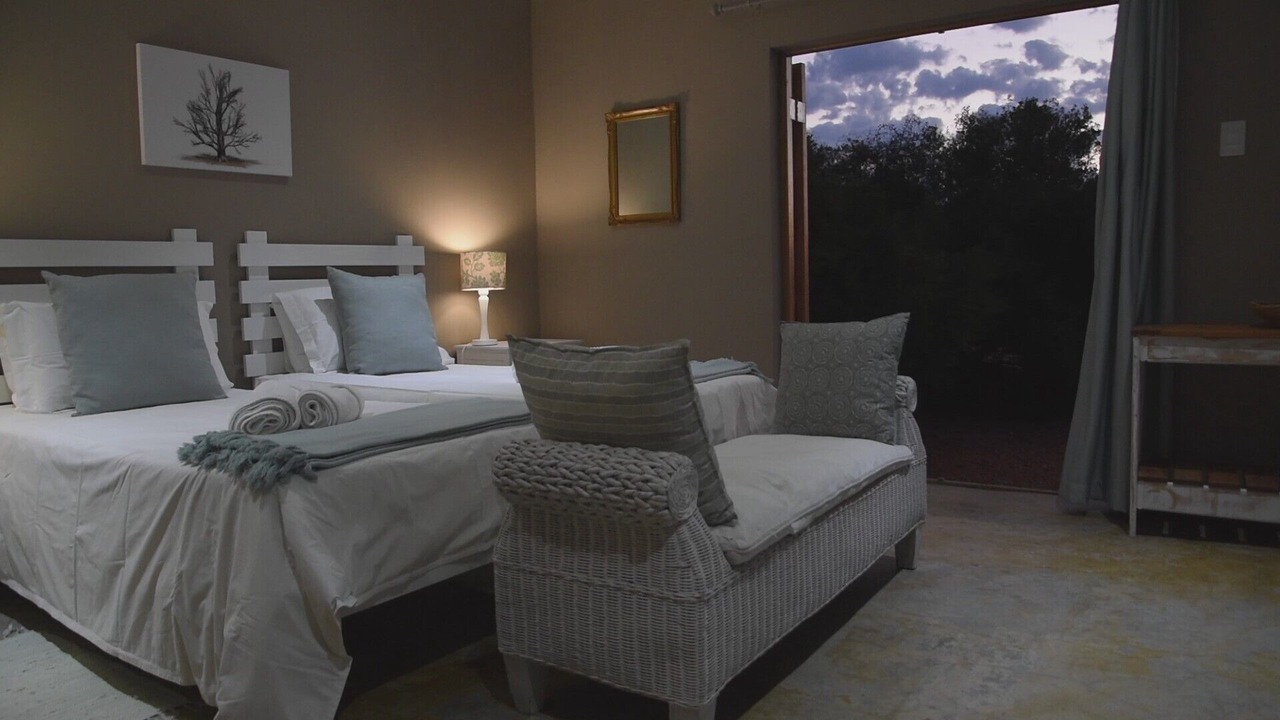 Photo of Bedroom in Oudtshoorn